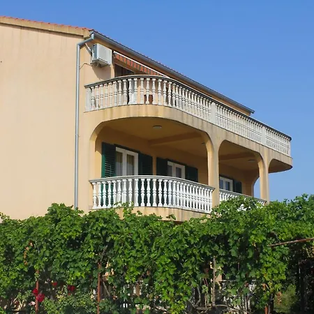 Appartement With Parking Space Sveti Filip I Jakov, Biograd - 16708 *