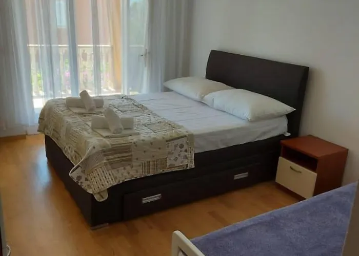 With Parking Space Sveti Filip I Jakov, Biograd - 16708 *